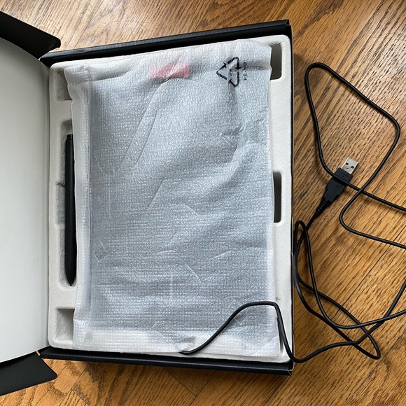 Bamboo Pen and Touch - Picture 5 of 7